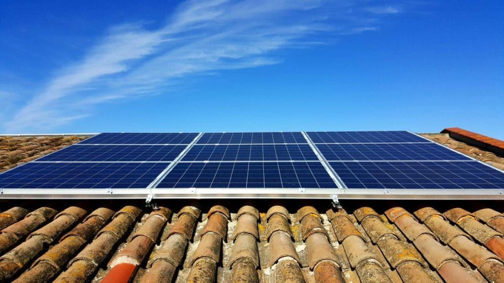 Cuántas placas solares necesito para una casa? | SUD Renovables