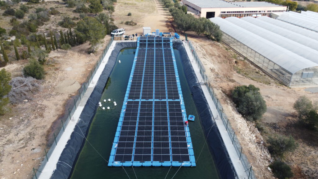 primera planta fotovoltaica flotante de Cataluña
