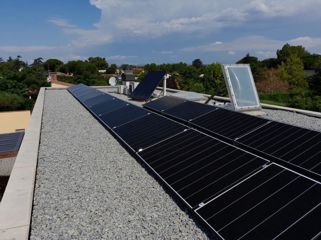 instalaciones fotovoltaicas en tejados planos