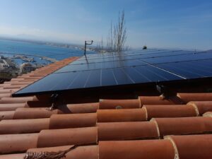 plaques solars platja placas solares Menorca Mallorca